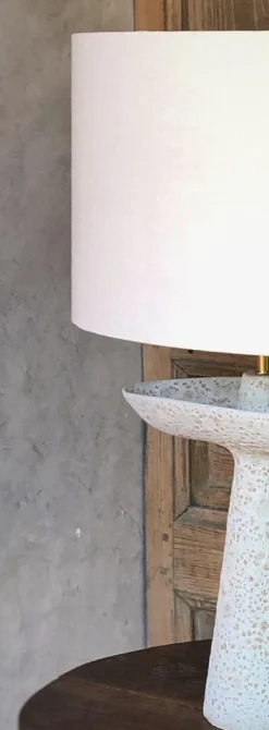 L05 Krater Lampe von Sophie Vaidie
