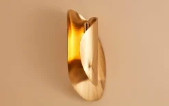 Längliche mittelgroße Dune Wandlampe von Jennifer Midoz