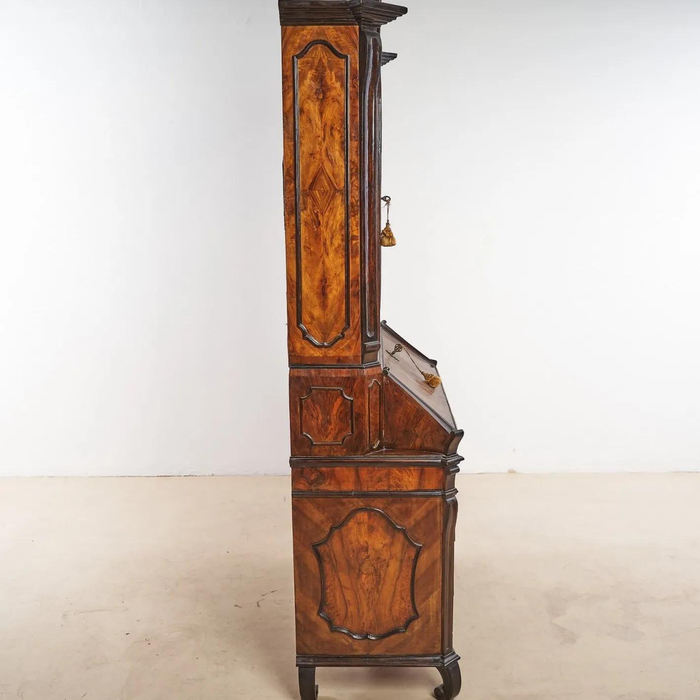 Lombard Trumeau, 1700