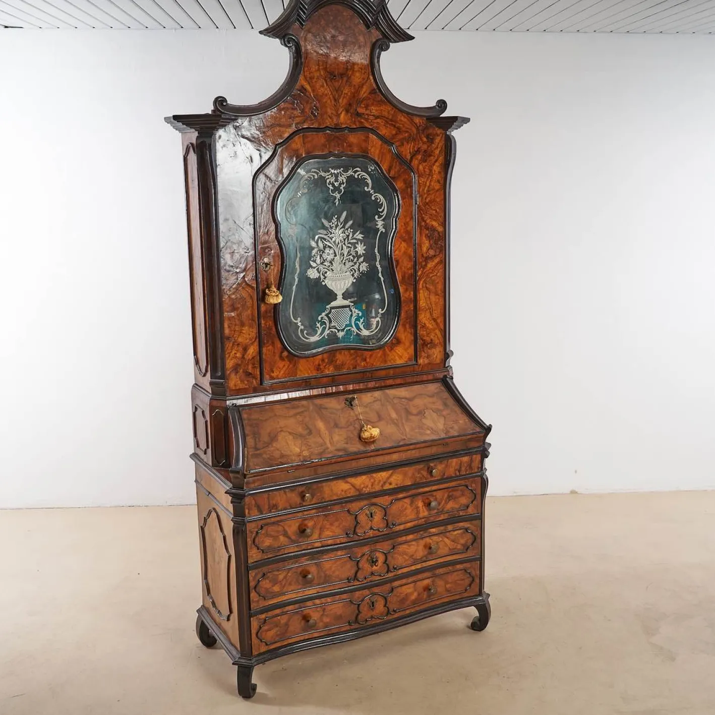 Lombard Trumeau, 1700