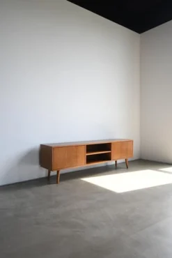 Lotv TV Sideboard von Pastform
