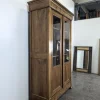 Louis Philippe Bücherregal aus Nussholz mit Glasfront