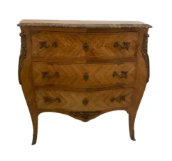 Louis XV Bombé Kommode mit Chevron Intarsien & Emperador Marmor, 1890er