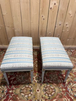 Louis XVI Bänke aus Lackiertem & Vergoldetem Holz, 1970er