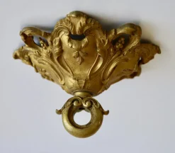 Louis XVI Deckenrosette aus vergoldeter Bronze