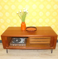Lowboard Teak TV Sideboard von Dyrlund, 1970er