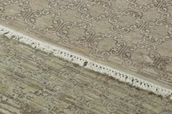 Läufer aus natürlicher Seide mit geometrischem Muster von Rug&Kelim