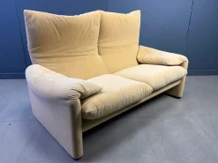 Maralunga Sofa von Vico Magistretti für Cassina, 1970