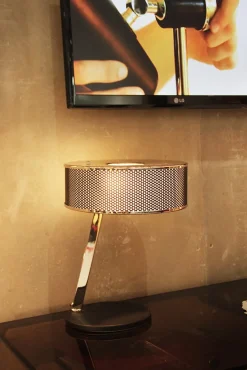 Marcus Tischlampe von Delightfull