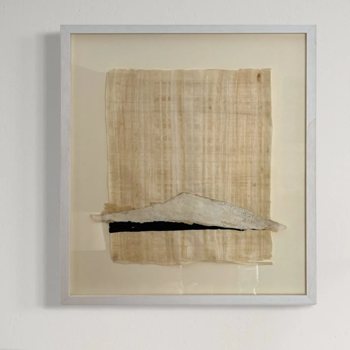 Marilina Marchica, Paperlandscape, Collage auf Papyrus