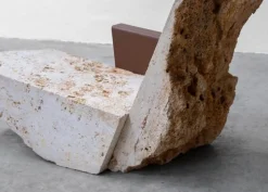 Meulière Stone Sessel von Frédéric Saulou