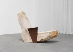 Meulière Stone Sessel von Frédéric Saulou