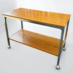 Mid-Century Barwagen aus Nussholz & Chrom