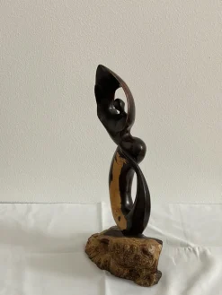 Mid-Century Ebenholz Handbemalte Meerjungfrau Skulptur, 1968