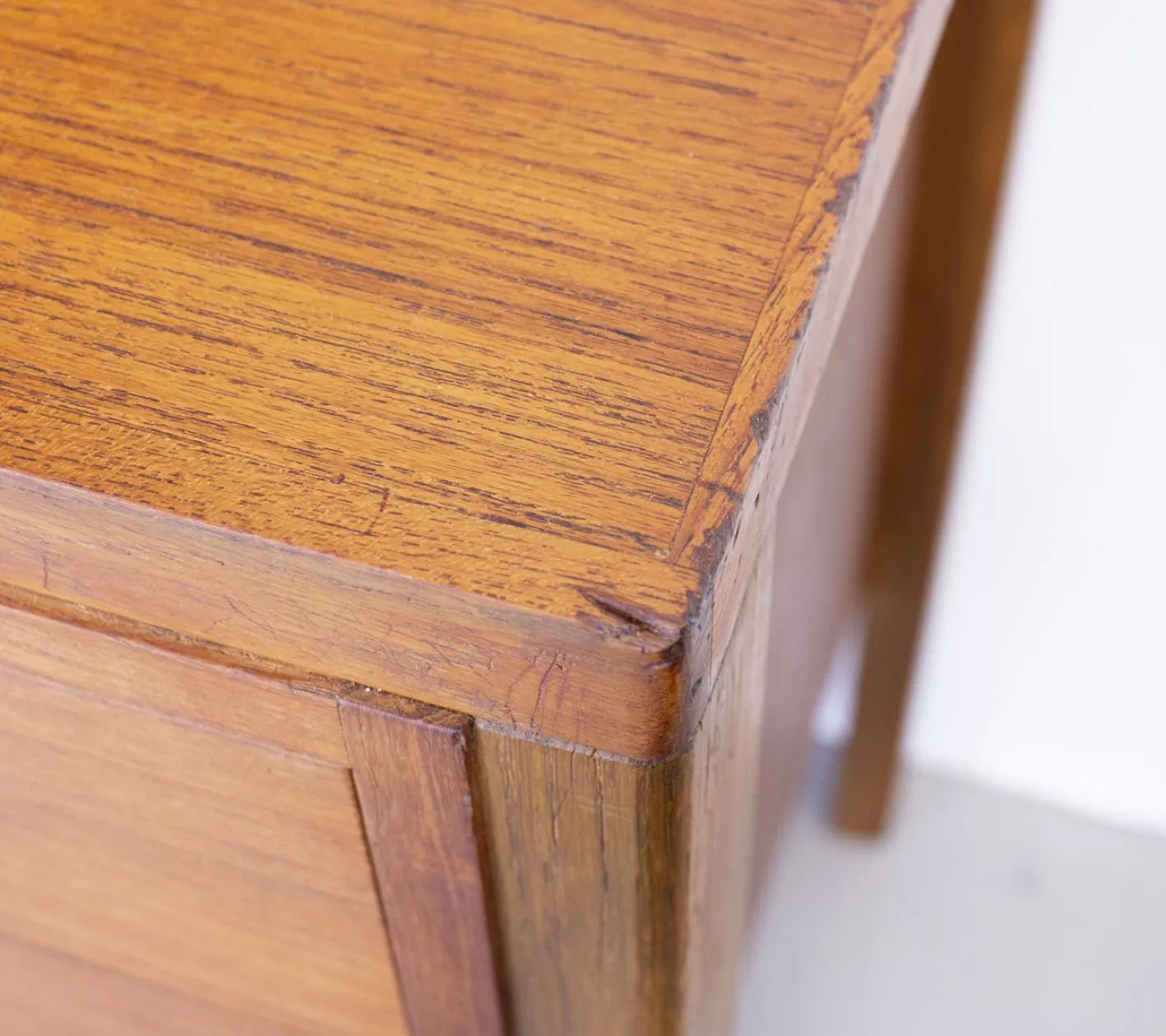 Mid-Century Frisiertisch aus Teak von Gordon Russell, 1960er