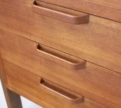 Mid-Century Frisiertisch aus Teak von Gordon Russell, 1960er