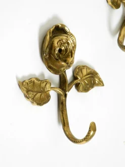 Mid-Century Kleiderhaken aus Messing in Rosen-Optik, 1950er, 5er Set