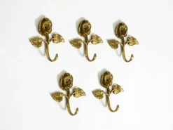 Mid-Century Kleiderhaken aus Messing in Rosen-Optik, 1950er, 5er Set