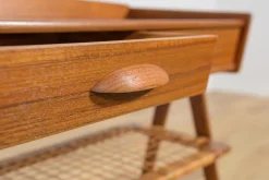 Mid-Century Konsolentisch aus Teak & Rattan von Søren Rasmussen, Dänemark, 1960er