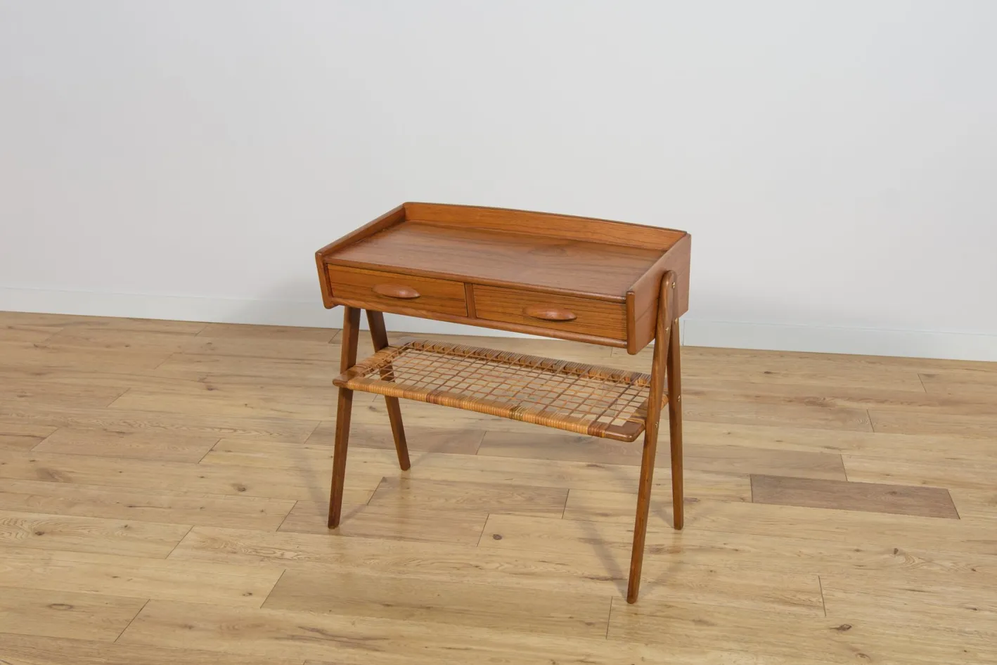 Mid-Century Konsolentisch aus Teak & Rattan von Søren Rasmussen, Dänemark, 1960er