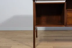Mid-Century Modell 75 Freistehender Schreibtisch aus Teak von Omann Jun, Dänemark, 1960er