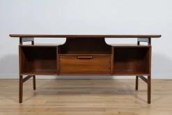 Mid-Century Modell 75 Freistehender Schreibtisch aus Teak von Omann Jun, Dänemark, 1960er