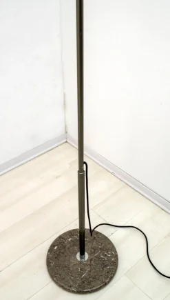 Mid-Century Modell Mezzaluna Stehlampe von Bruno Gecchelin für Skipper and Pollux, 1974
