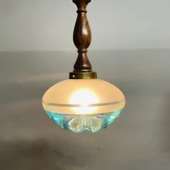 Mid-Century Modern Agua Blue Art Glas Hängelampe aus Teak, 1960er
