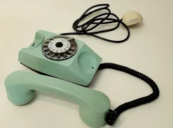 Mid-Century Modernes Telefon von Safnat Milano, 1970er