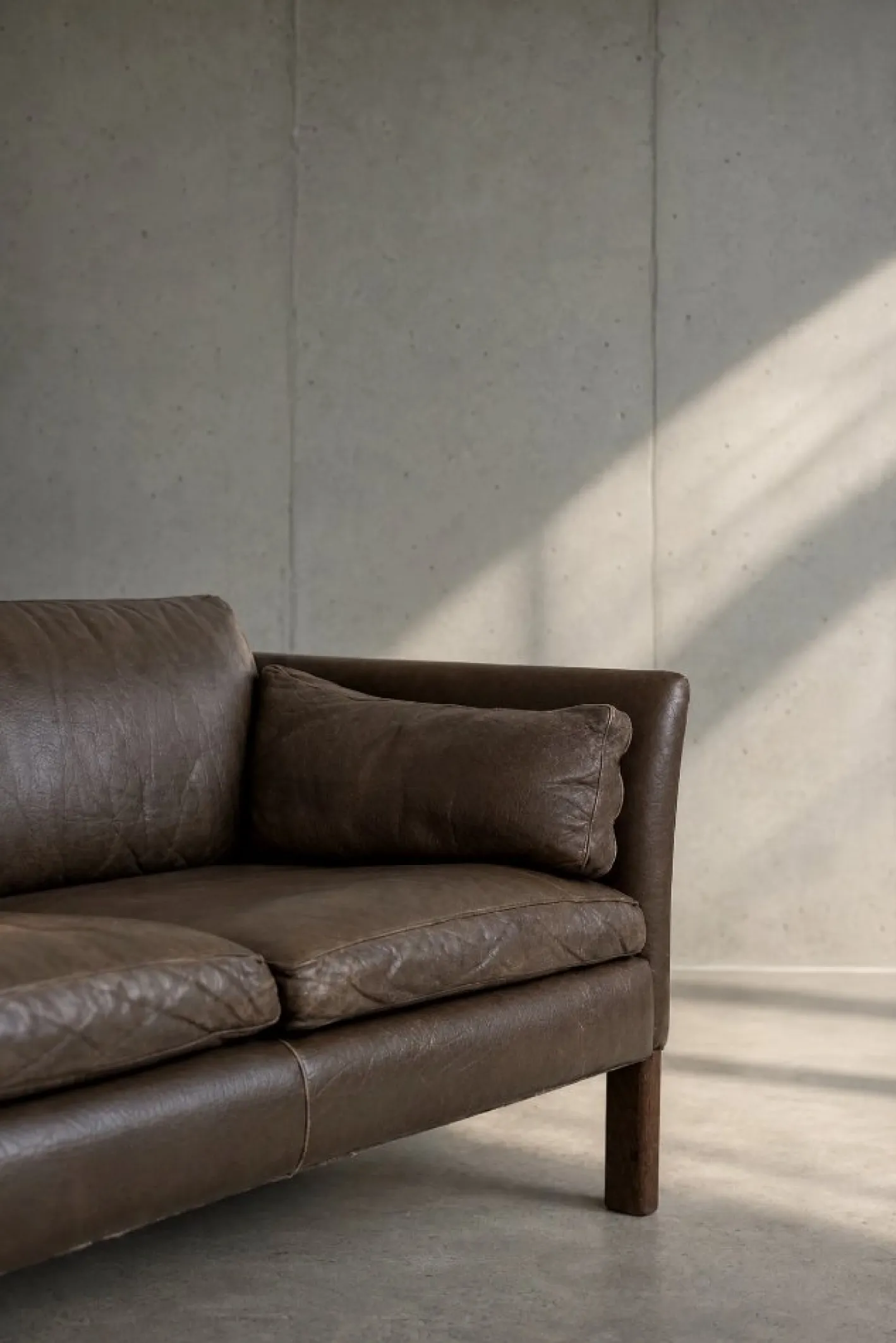 Mid-Century Modern Leder Cromwell Sofa von Arne Norell, 1960er