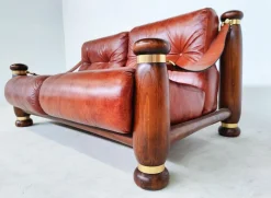 Mid-Century Modern Leder & Holz Sofa, Sessel & Tisch, Italien, 1970er, 4er Set