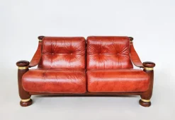 Mid-Century Modern Leder & Holz Sofa, Sessel & Tisch, Italien, 1970er, 4er Set