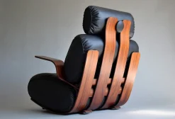 Mid-Century Modern Schaukelstuhl aus Schichtholz & Leder