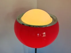 Mid-Century Modern Stehlampe von Guzzini, 1960er