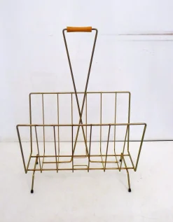 Mid-Century Modern Zeitschriftenständer aus Vergoldetem Metall & Holzgriff, 1950er