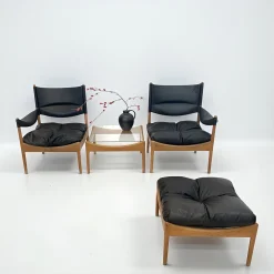 Mid-Century Modus Sessel, Tisch & Hocker aus Eiche von Kristian Solmer Vedel für Soren Willadsen, Dänemark, 1960er, 4er Set