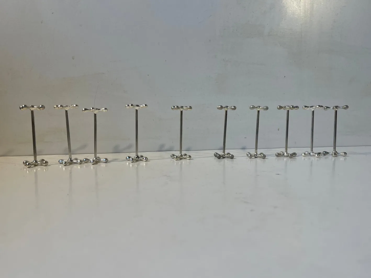 Mid-Century Molekulare Silberne Messerbänke, 1960er, 10 . Set