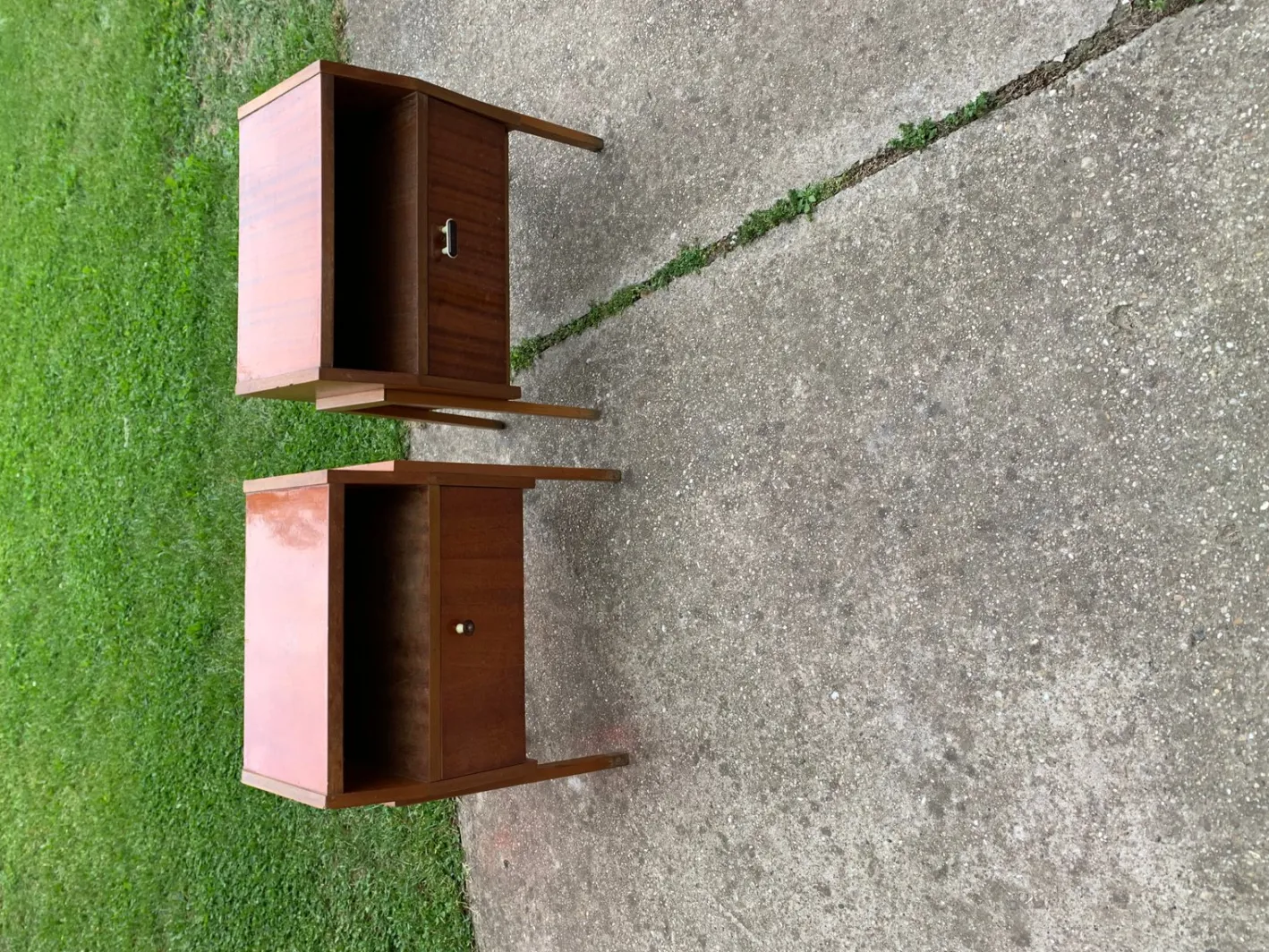 Mid-Century Nachttisch von Varia, 1950er, 2er Set