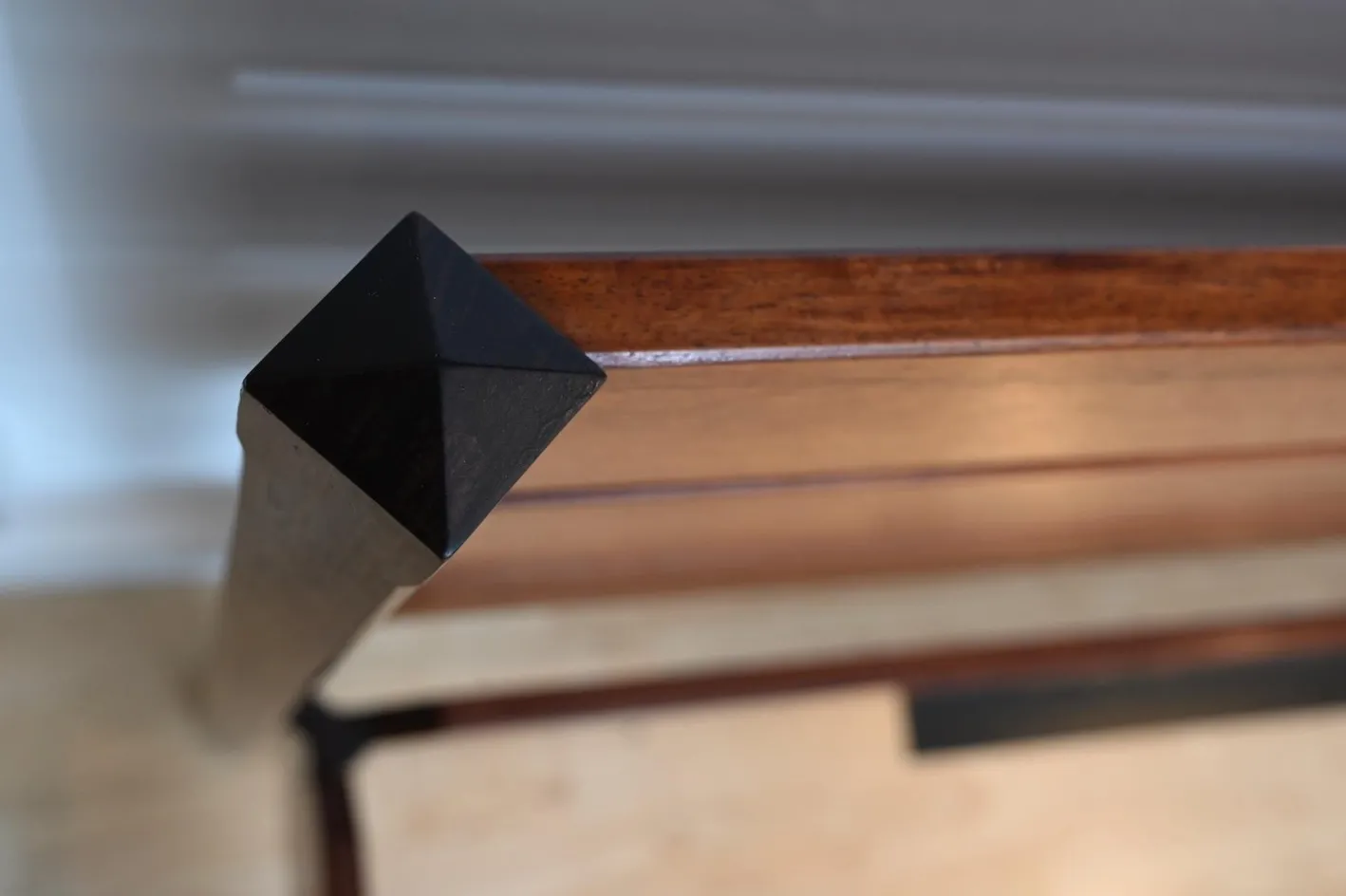 Mid-Century Palisander Bett von Poggi, 1960er