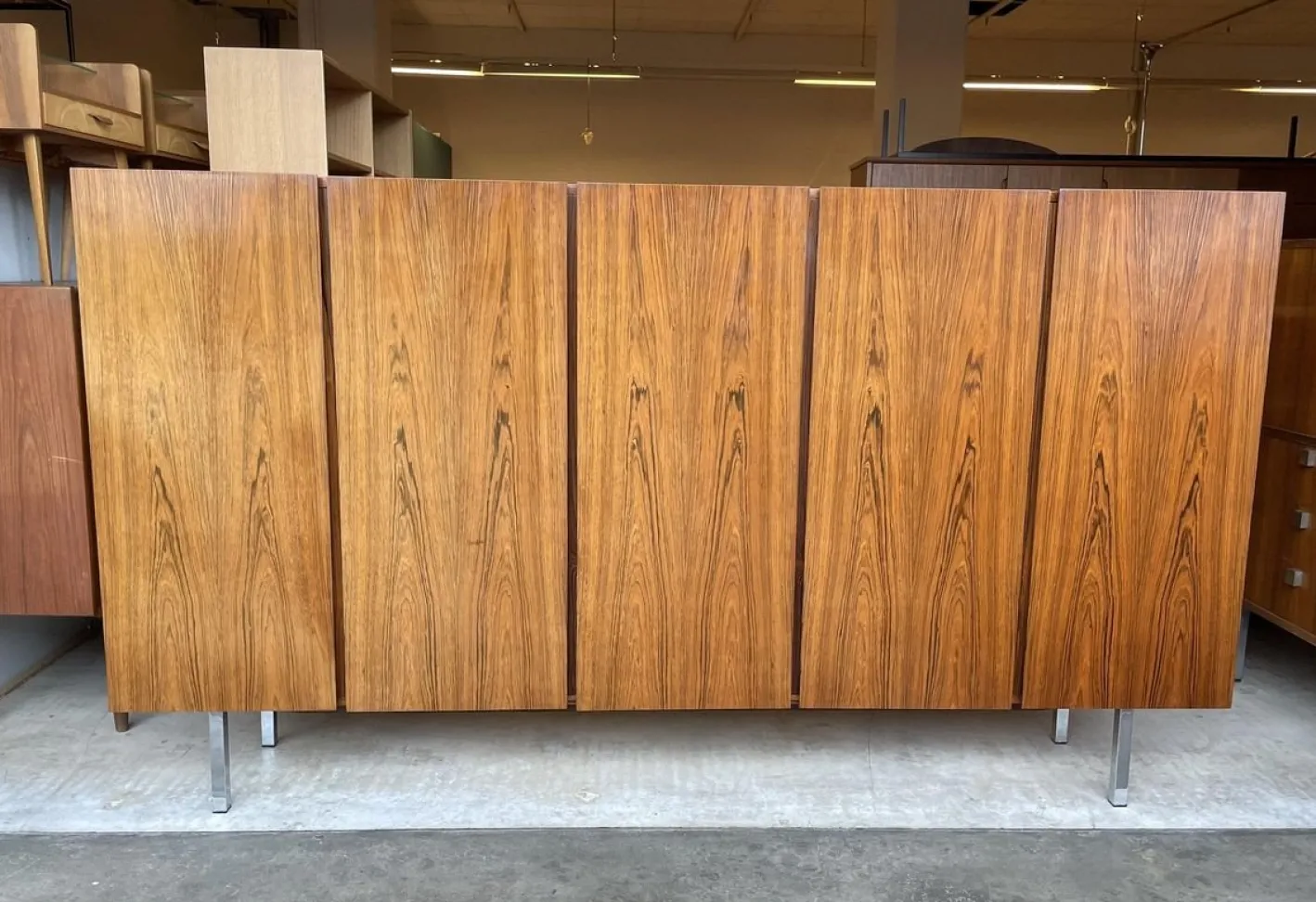 Mid-Century Palisander Highboard