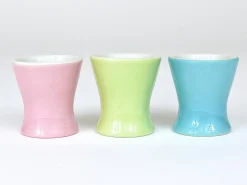 Mid-Century Pastell Gänseblümchen Porzellan Eierbecher von Lilien, Österreich, 1950er, 6 . Set