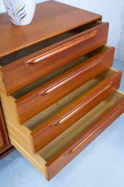 Mid-Century RT200 Sideboard aus Teak von Heinrich Riestenpatt, 1960er
