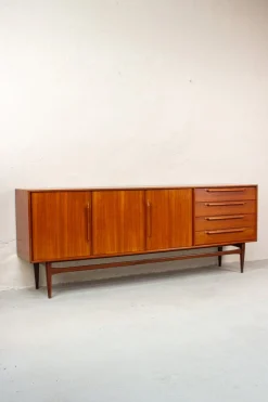 Mid-Century RT200 Sideboard aus Teak von Heinrich Riestenpatt, 1960er