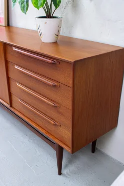 Mid-Century RT200 Sideboard aus Teak von Heinrich Riestenpatt, 1960er