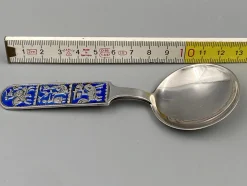 Mid-Century Sammlerlöffel aus Sterling Silber mit Emaille-Arbeit von David Anderson, Norwegen