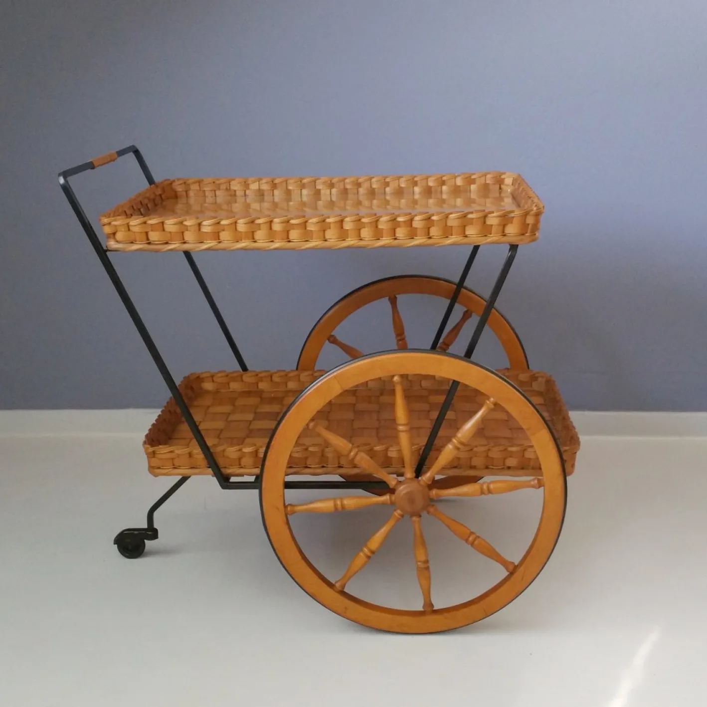 Mid-Century Servierwagen aus Metall, Holz & Kautschuk, 1950er