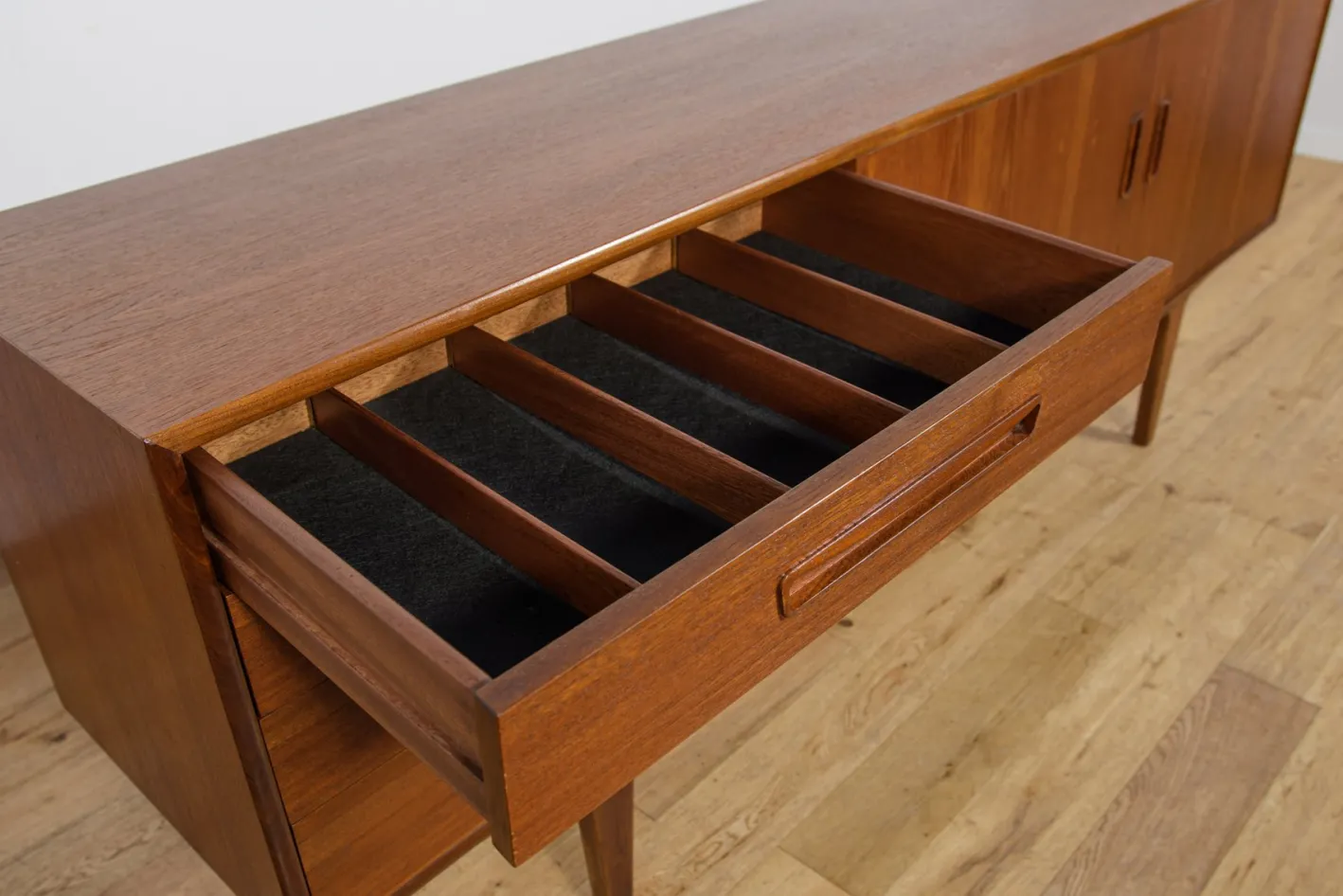 Mid-Century Sideboard aus Teak von G-Plan, 1960er