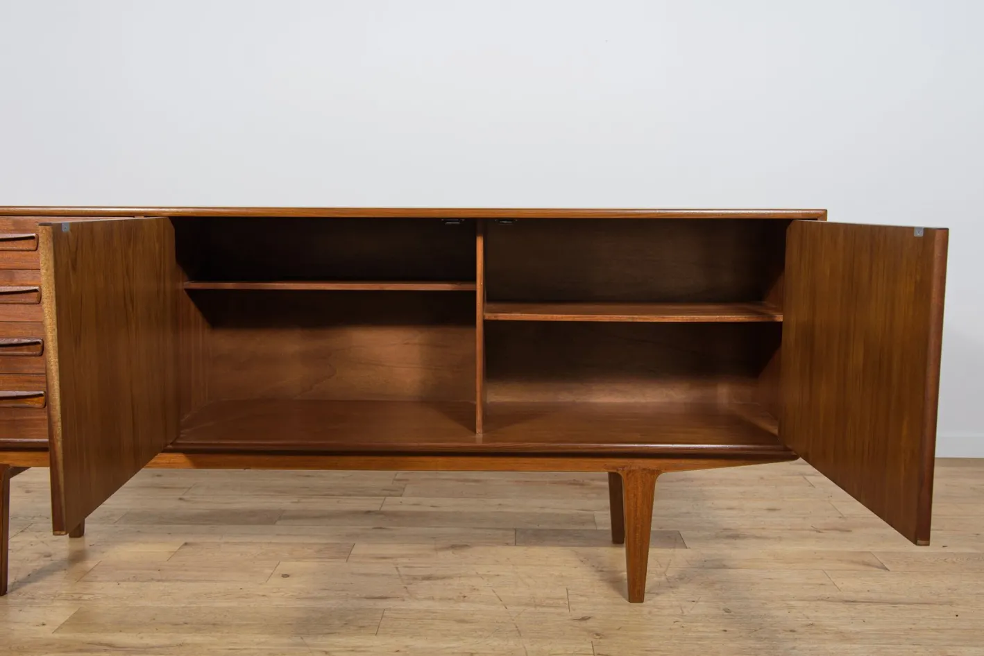 Mid-Century Sideboard aus Teak von G-Plan, 1960er