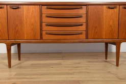 Mid-Century Sideboard aus Teak von John Herbert für A.Younger Ltd, 1960er