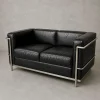 Mid-Century 2-Sitzer Sofa aus schwarzem Leder & Chrom von Le Corbusier